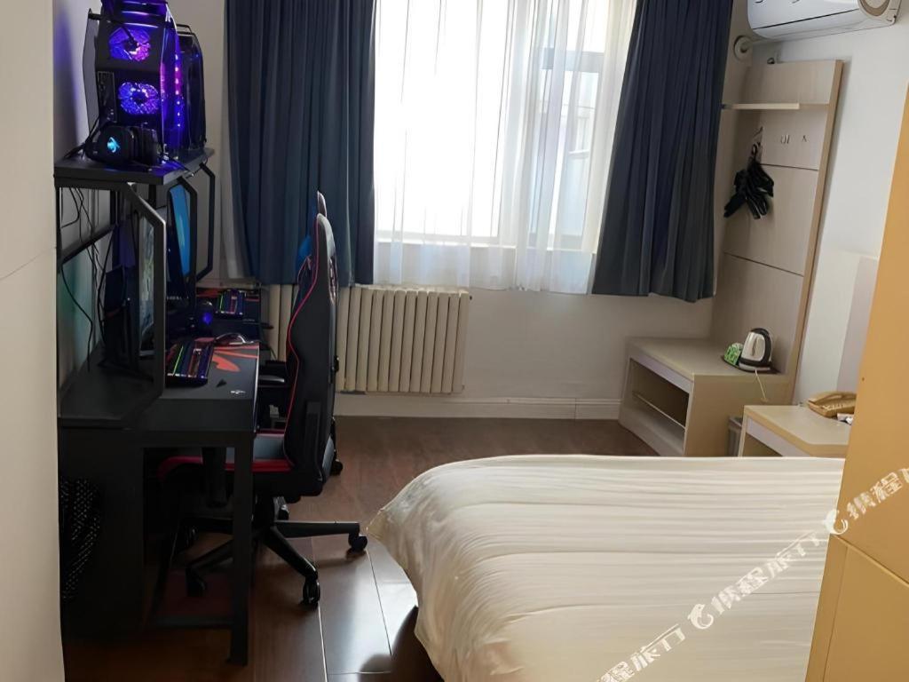Jinjiang Inn Qingdao Wuxi Square Nanjing Road Metro Station מראה חיצוני תמונה